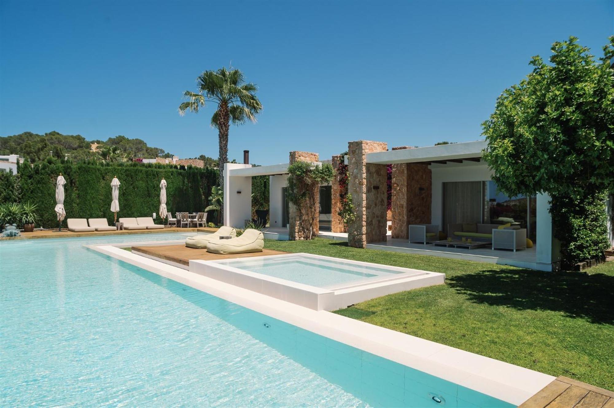 Villa Sophie - Luxury Style & Sunset View Sant Josep de sa Talaia Exterior photo